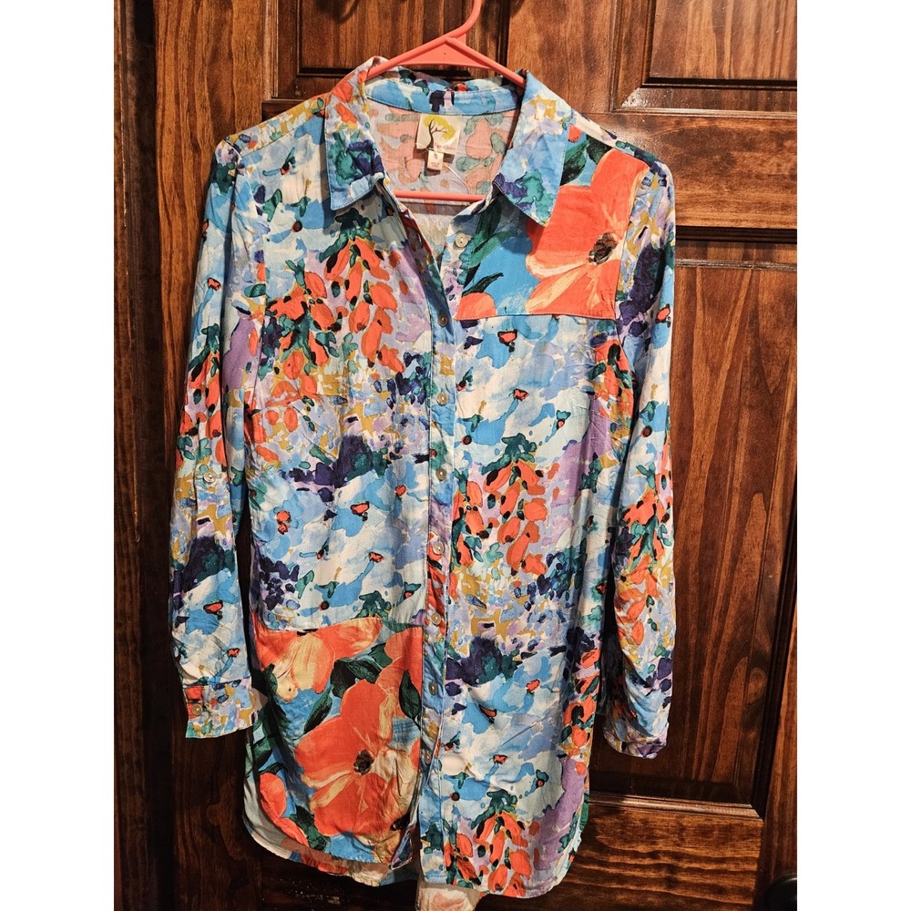 Fig And Flower Anthropologie Size Small Nwot Floral Button Up Shirt Vibrant